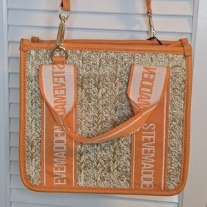 Steve Madden BWEBBER STRAW Raffia Crossbody Hand Bag/ Earbud case MANGO MSP$78